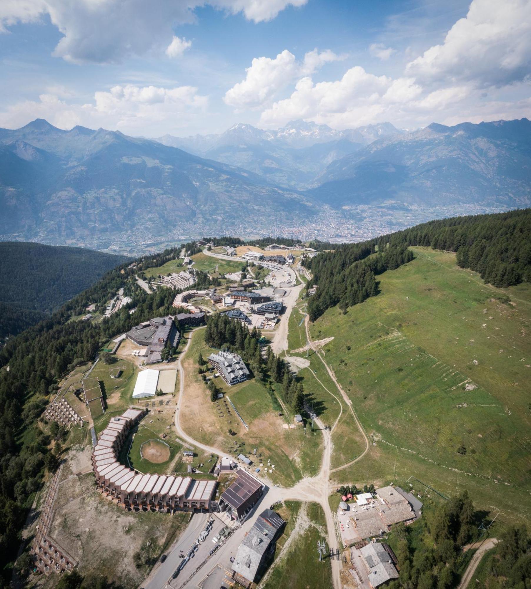 Apartament Monolocale Sulle Piste Da Sci Pila  Zewnętrze zdjęcie